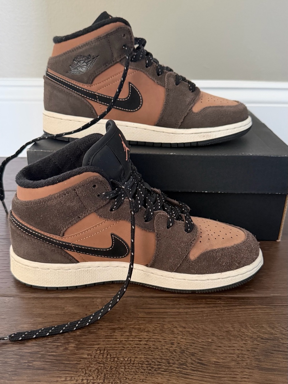 Air Jordan 1' Mid-Top Sneakers in Brown and Tan